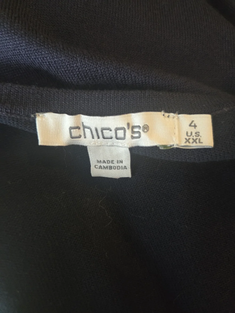 Chico's Black V-Neck Sleeveless Tank Size 4 (XXL) 8461